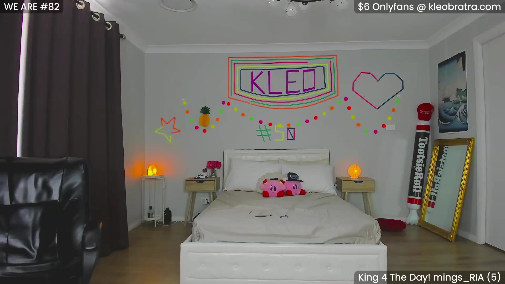 Gallery image thumbnail from KleoBratra's myfreecams stream on, 11/14/2023, 03:04 image 12 of 20