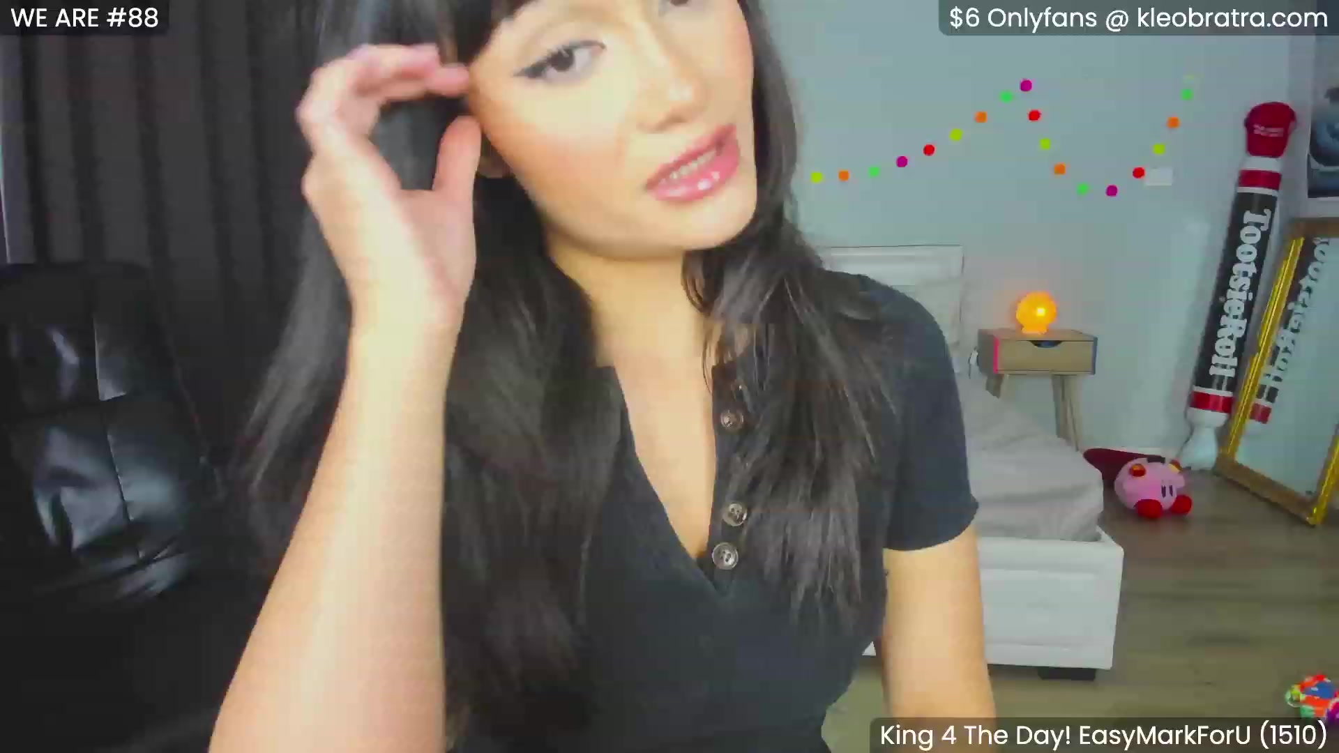 Gallery image thumbnail from KleoBratra's myfreecams stream on, 11/15/2023, 07:49 image 20 of 20