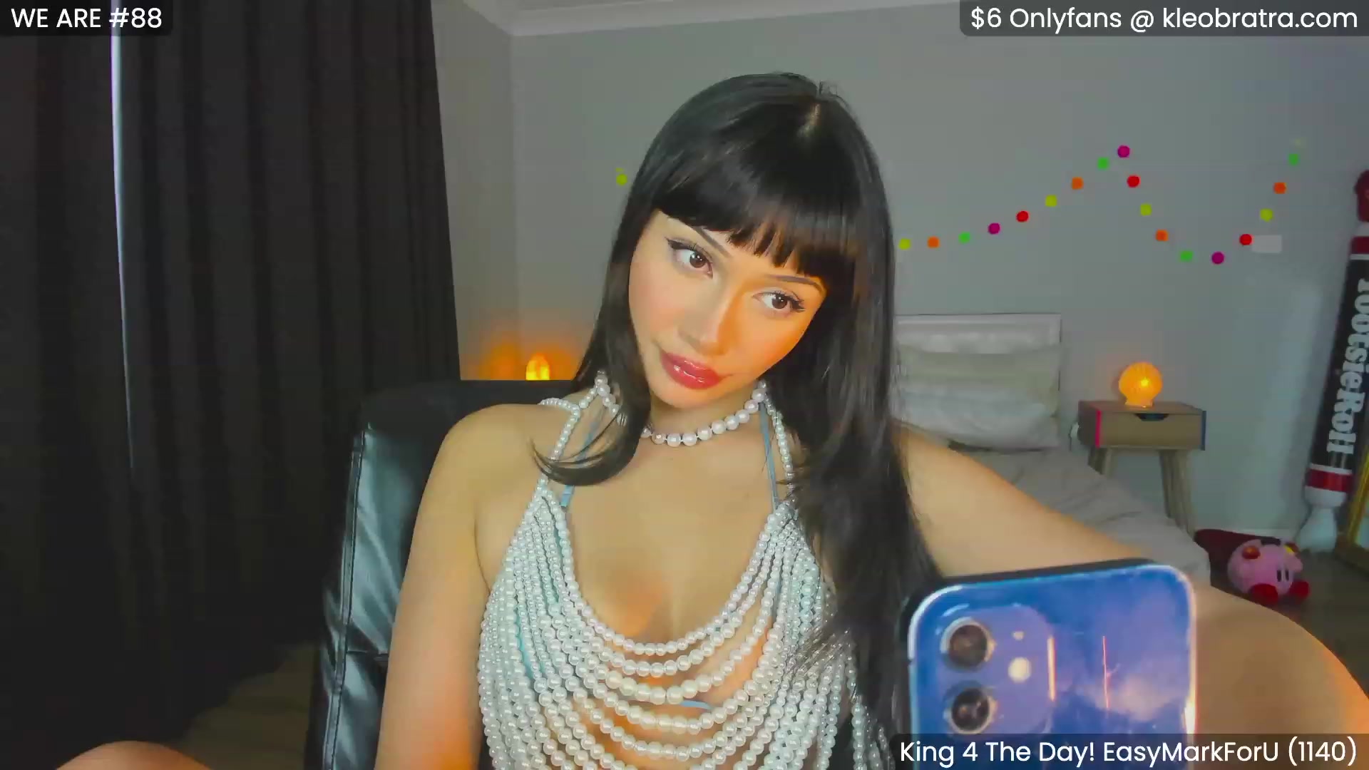 Gallery image thumbnail from KleoBratra's myfreecams stream on, 11/15/2023, 07:49 image 10 of 20