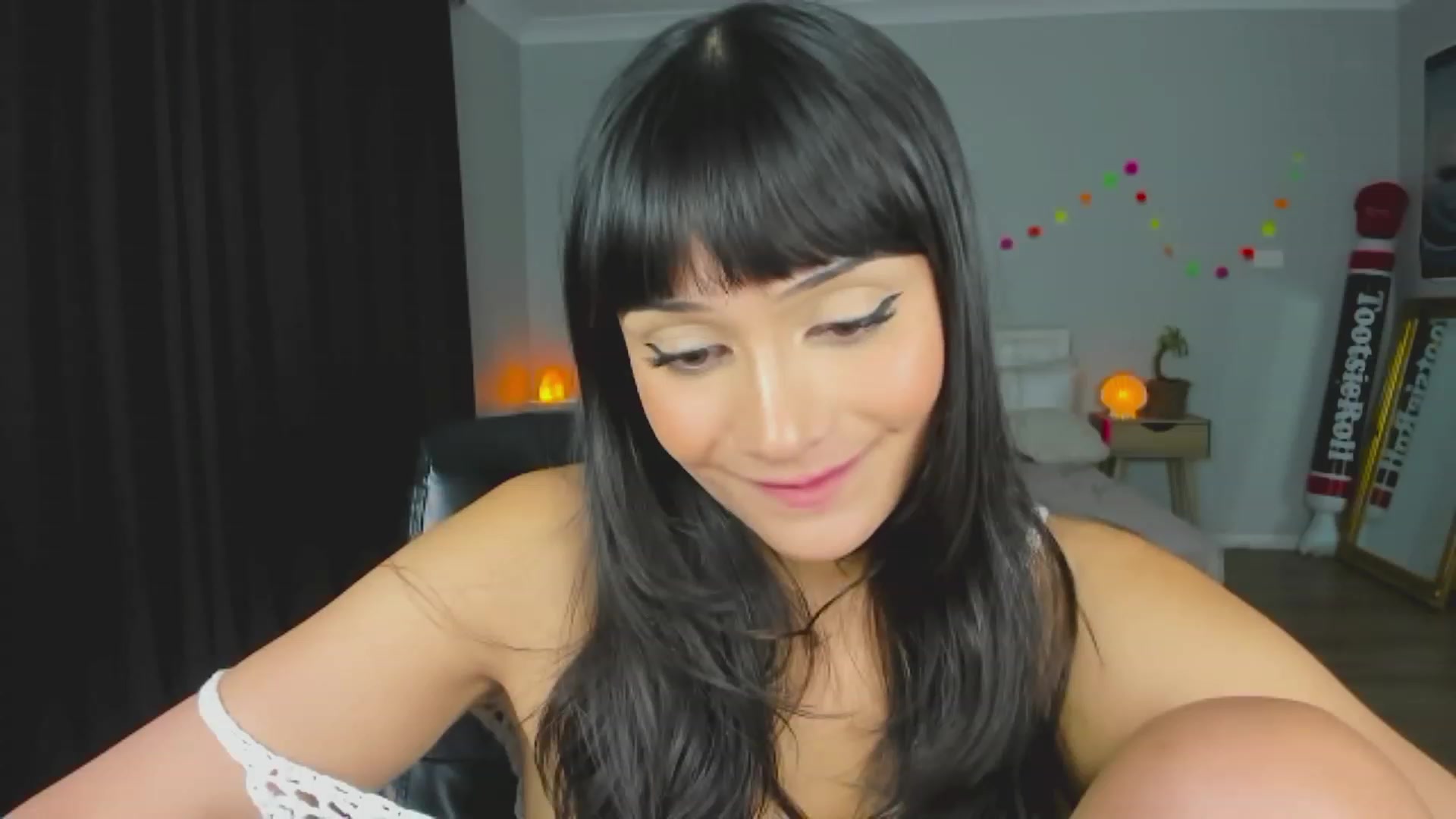 Gallery image thumbnail from KleoBratra's myfreecams stream on, 11/21/2023, 10:41 image 16 of 20