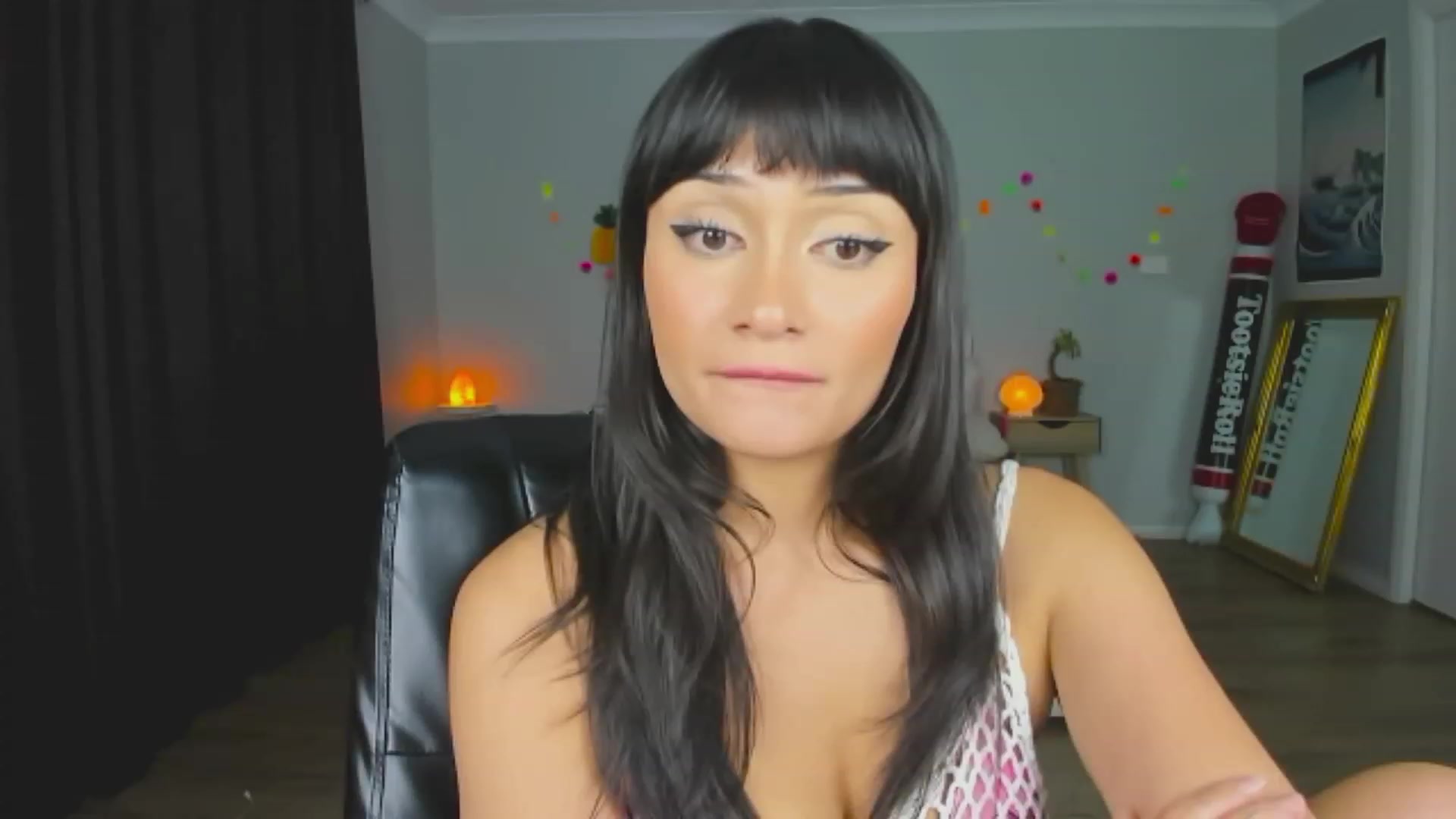Gallery image thumbnail from KleoBratra's myfreecams stream on, 11/21/2023, 10:41 image 3 of 20