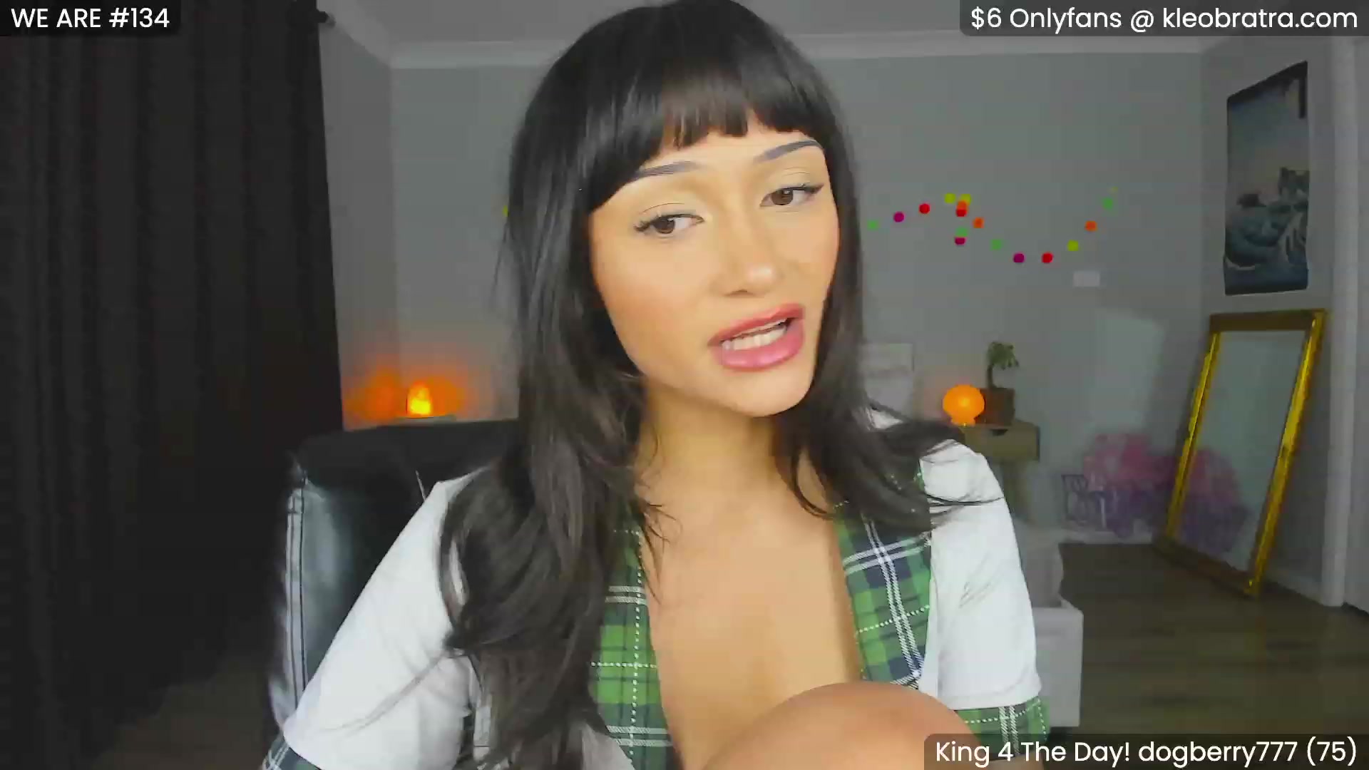 Gallery image thumbnail from KleoBratra's myfreecams stream on, 11/27/2023, 03:21 image 4 of 20
