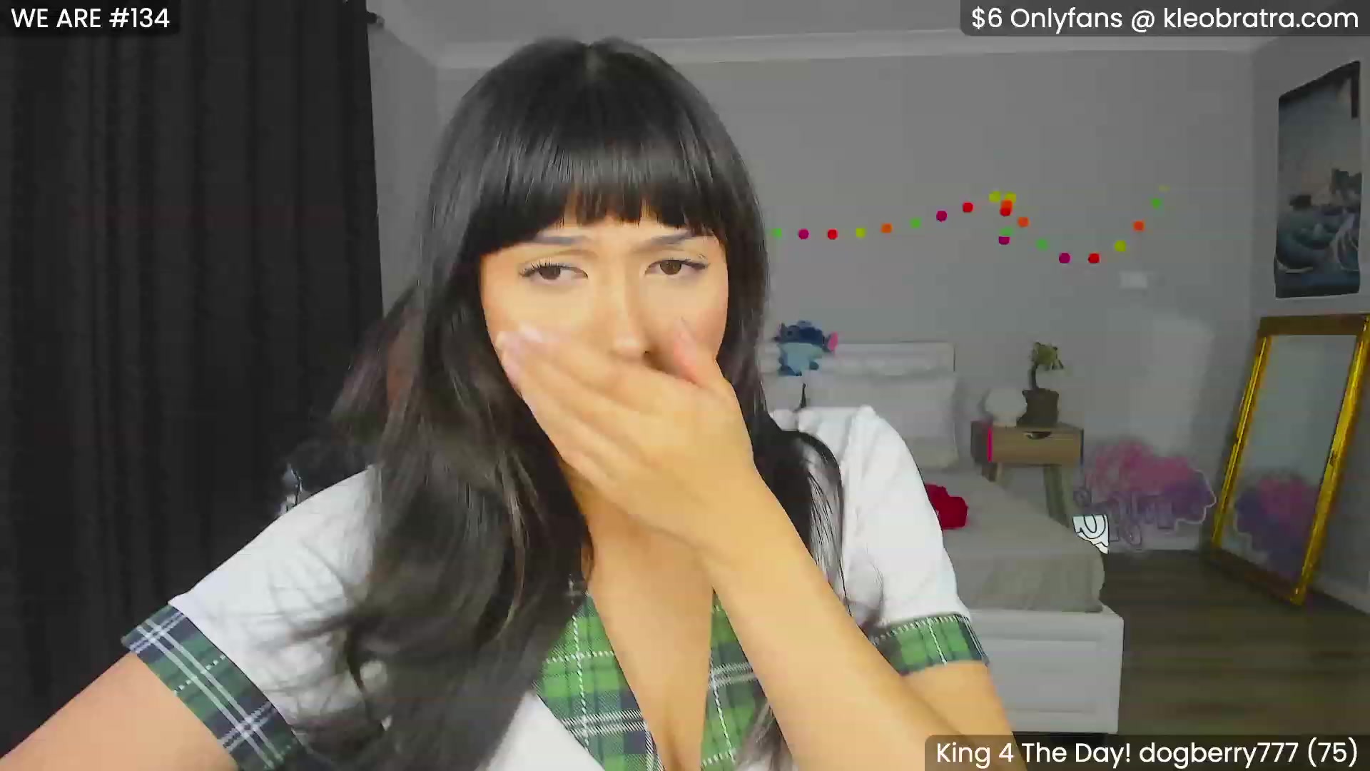 Gallery image thumbnail from KleoBratra's myfreecams stream on, 11/27/2023, 03:21 image 12 of 20