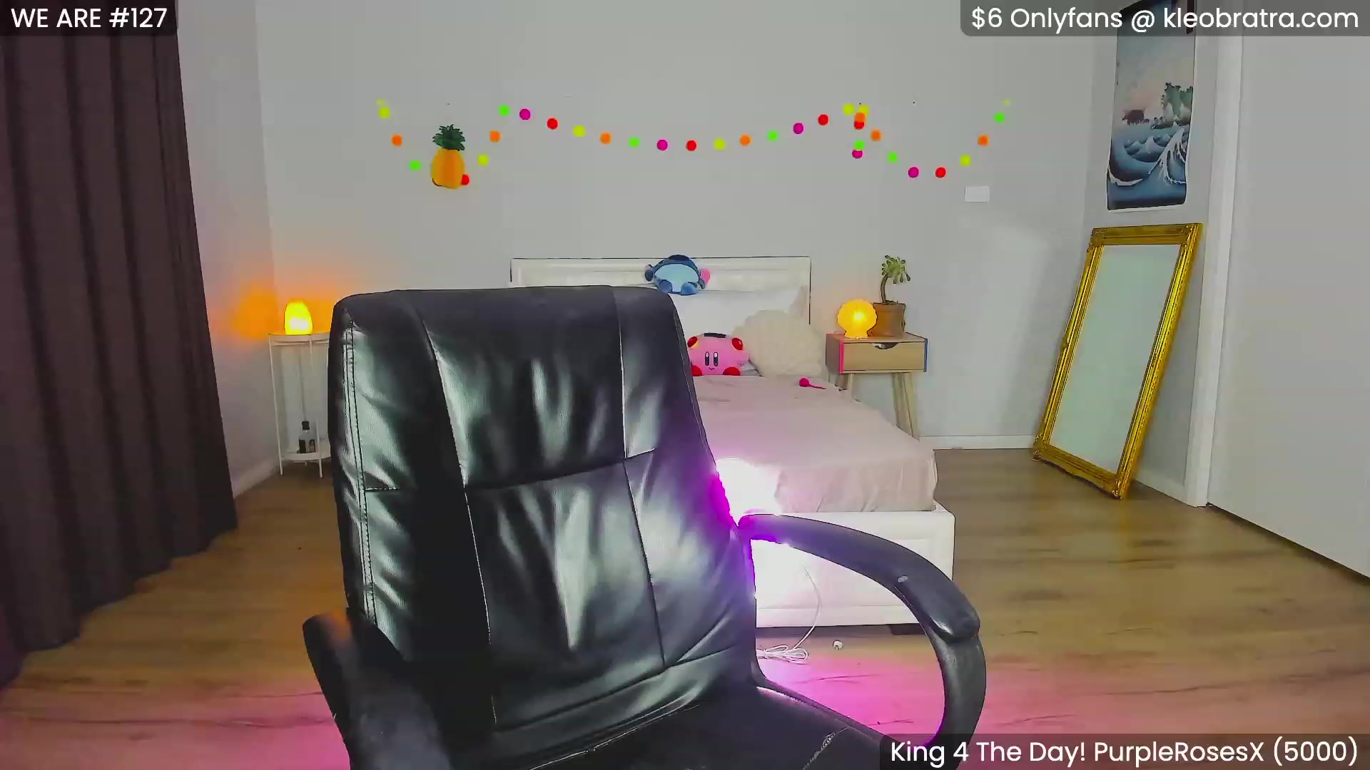 Gallery image thumbnail from KleoBratra's myfreecams stream on, 11/27/2023, 13:13 image 8 of 20