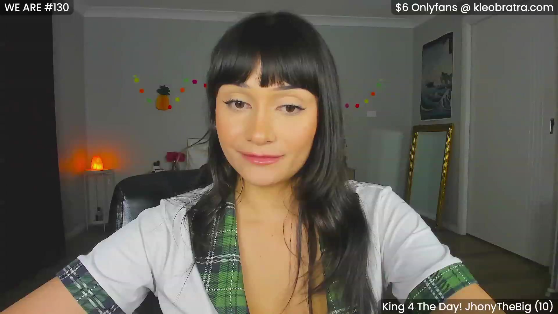 Gallery image thumbnail from KleoBratra's myfreecams stream on, 11/28/2023, 11:06 image 9 of 20