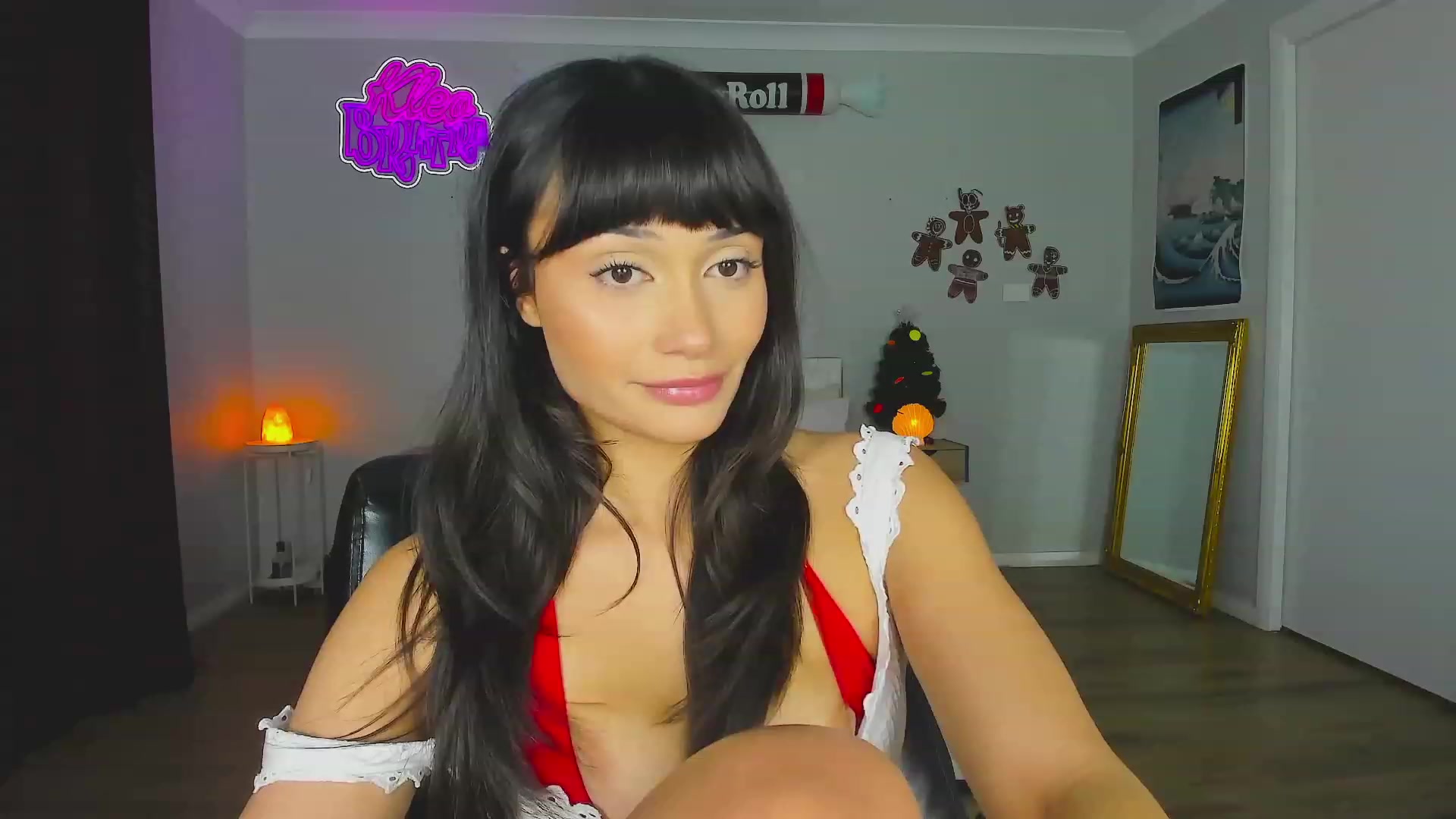 Gallery image thumbnail from KleoBratra's myfreecams stream on, 12/04/2023, 07:22 image 10 of 20