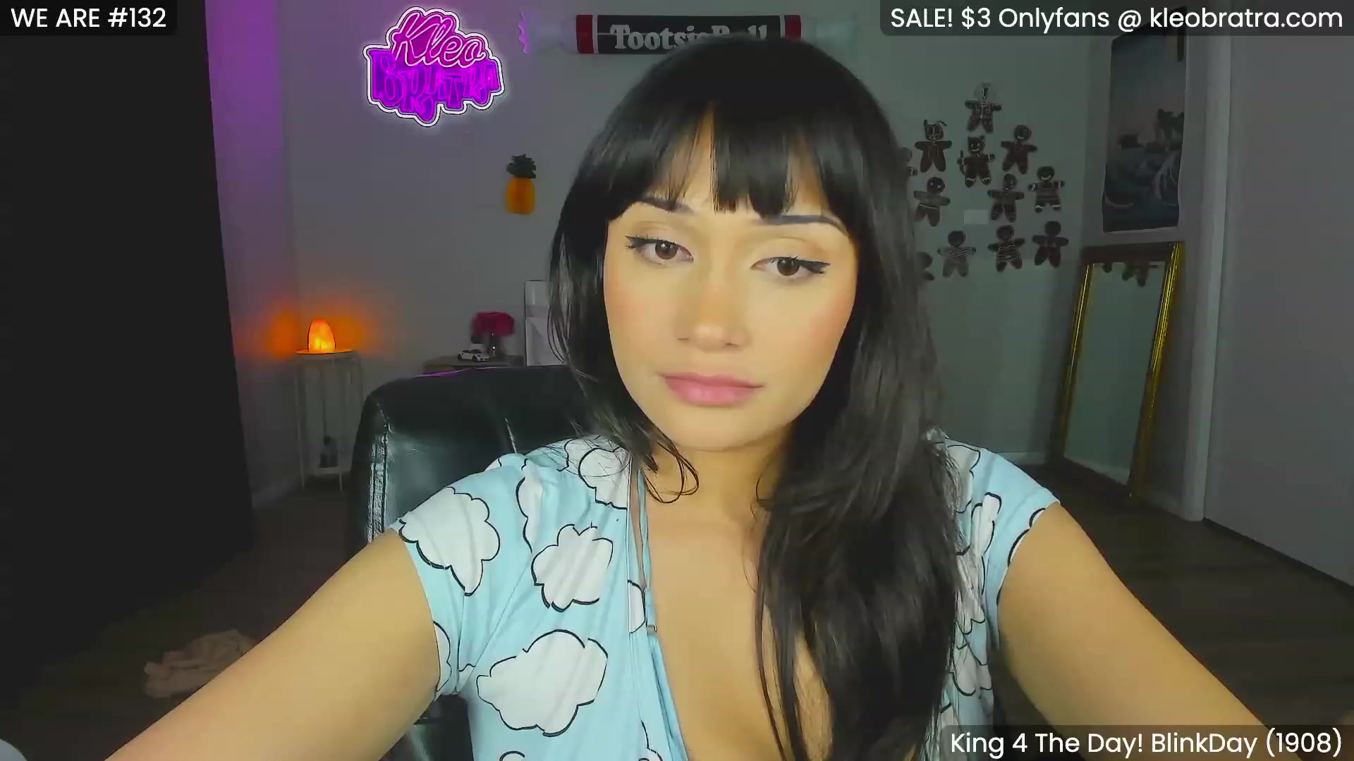 Gallery image thumbnail from KleoBratra's myfreecams stream on, 12/07/2023, 12:02 image 15 of 20
