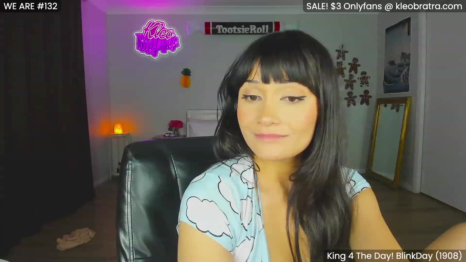 Gallery image thumbnail from KleoBratra's myfreecams stream on, 12/07/2023, 12:02 image 8 of 20