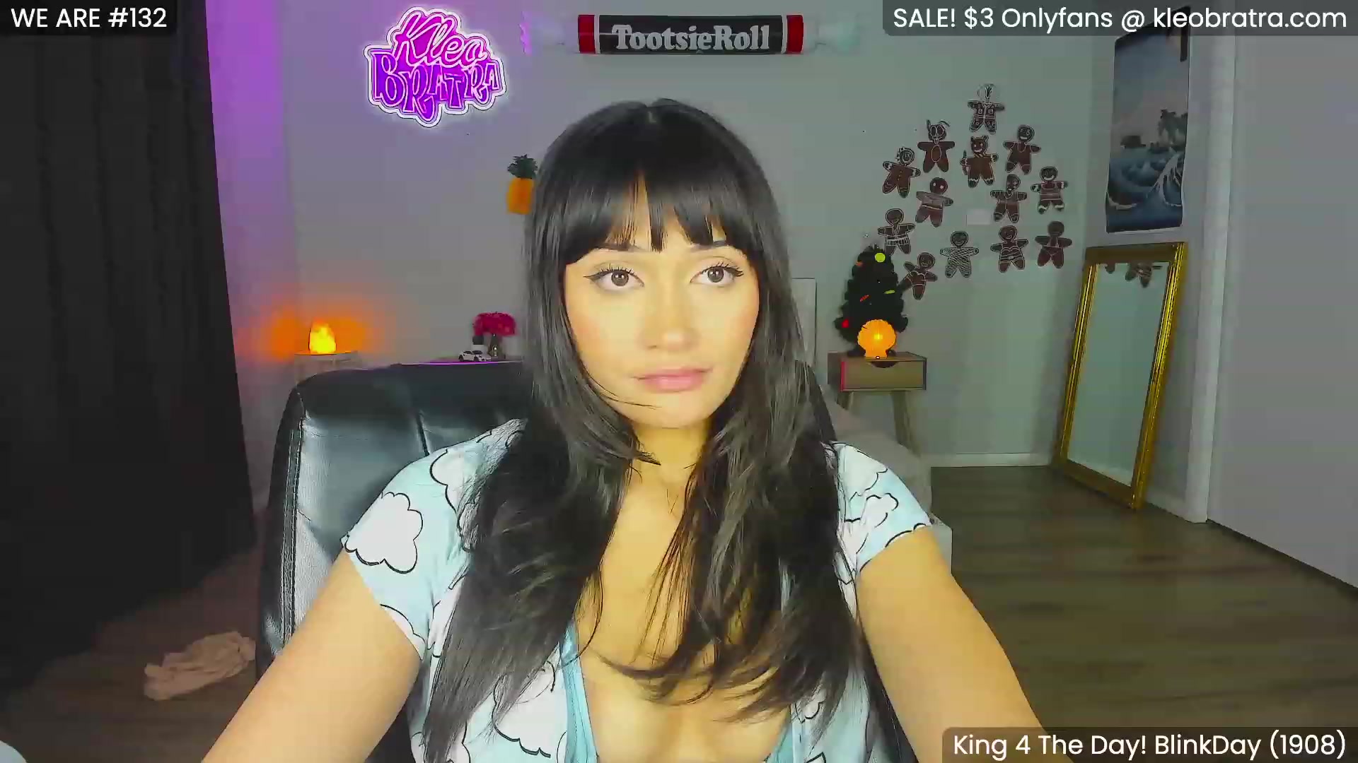 Gallery image thumbnail from KleoBratra's myfreecams stream on, 12/07/2023, 12:02 image 19 of 20