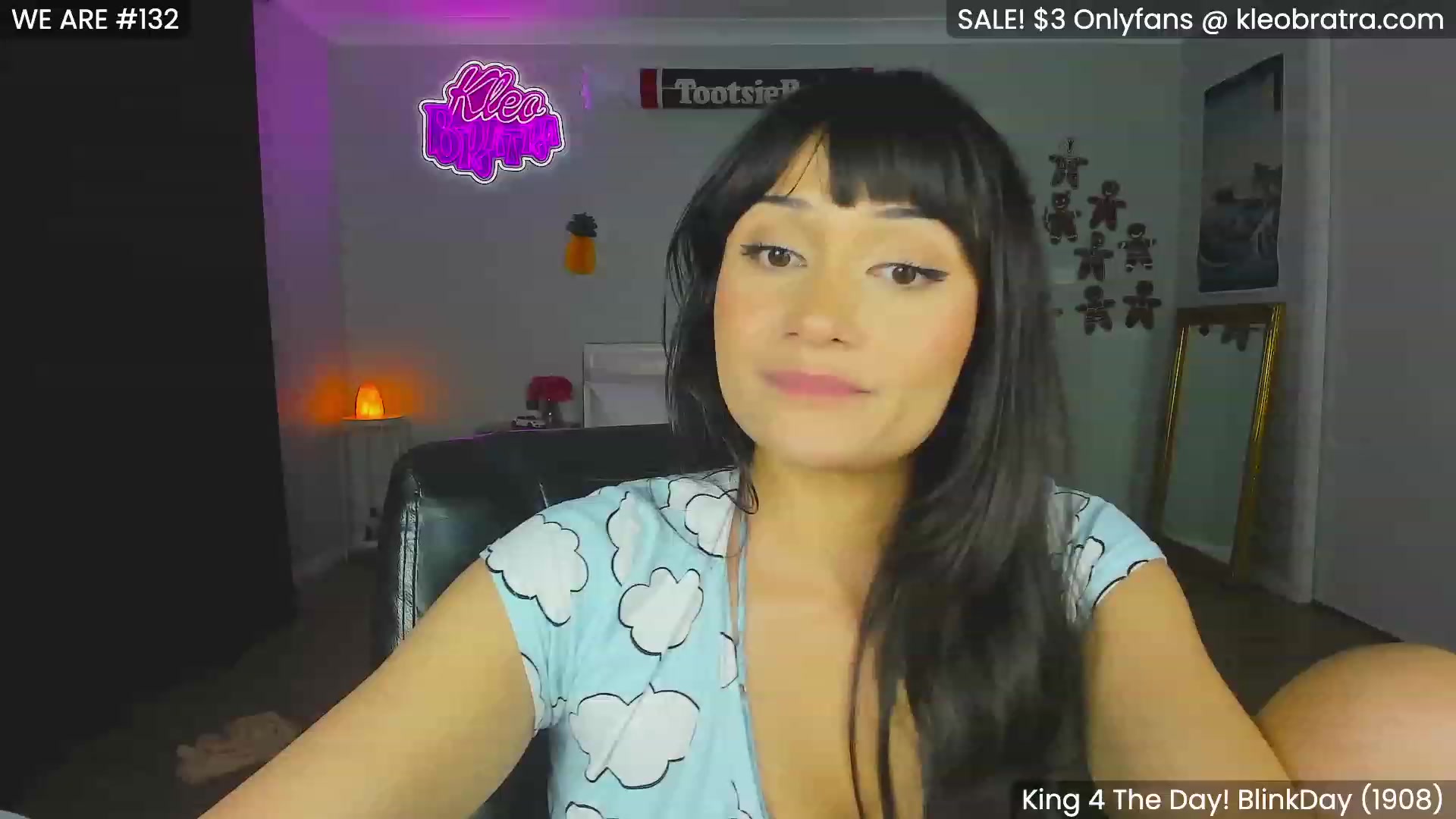 Gallery image thumbnail from KleoBratra's myfreecams stream on, 12/07/2023, 12:02 image 6 of 20