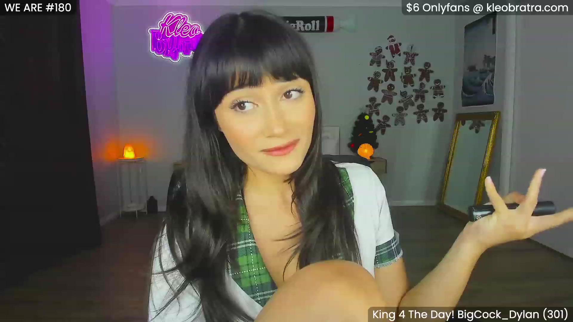 Gallery image thumbnail from KleoBratra's myfreecams stream on, 12/13/2023, 09:12 image 15 of 20