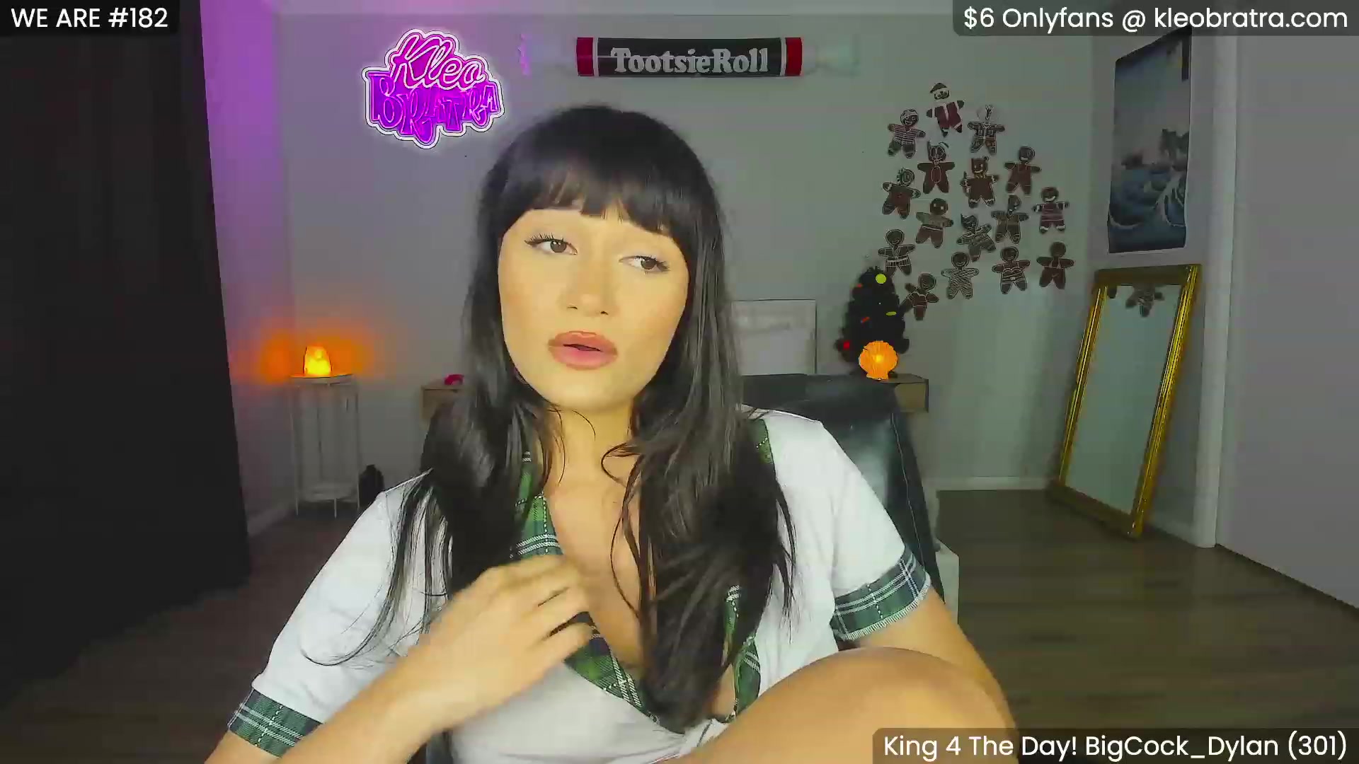 Gallery image thumbnail from KleoBratra's myfreecams stream on, 12/13/2023, 09:12 image 13 of 20