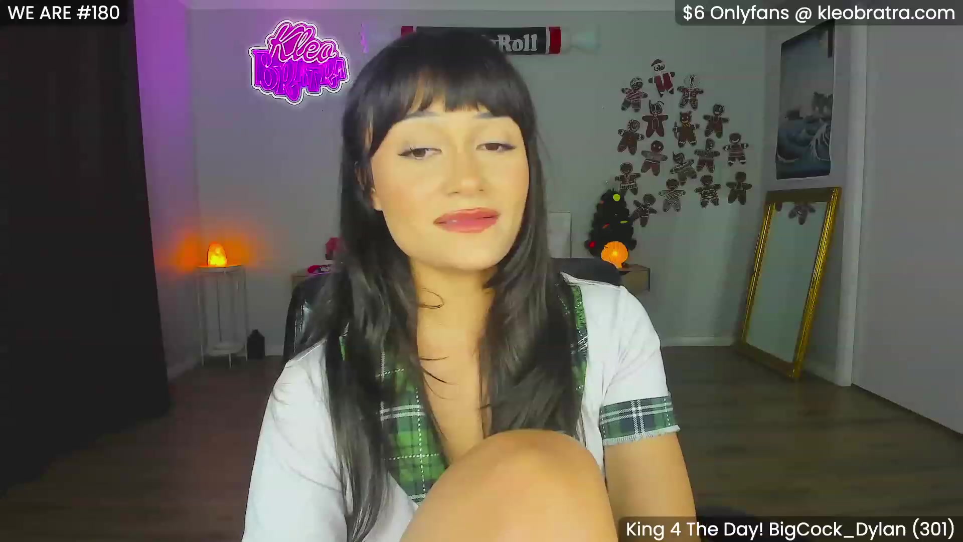 Gallery image thumbnail from KleoBratra's myfreecams stream on, 12/13/2023, 09:12 image 16 of 20