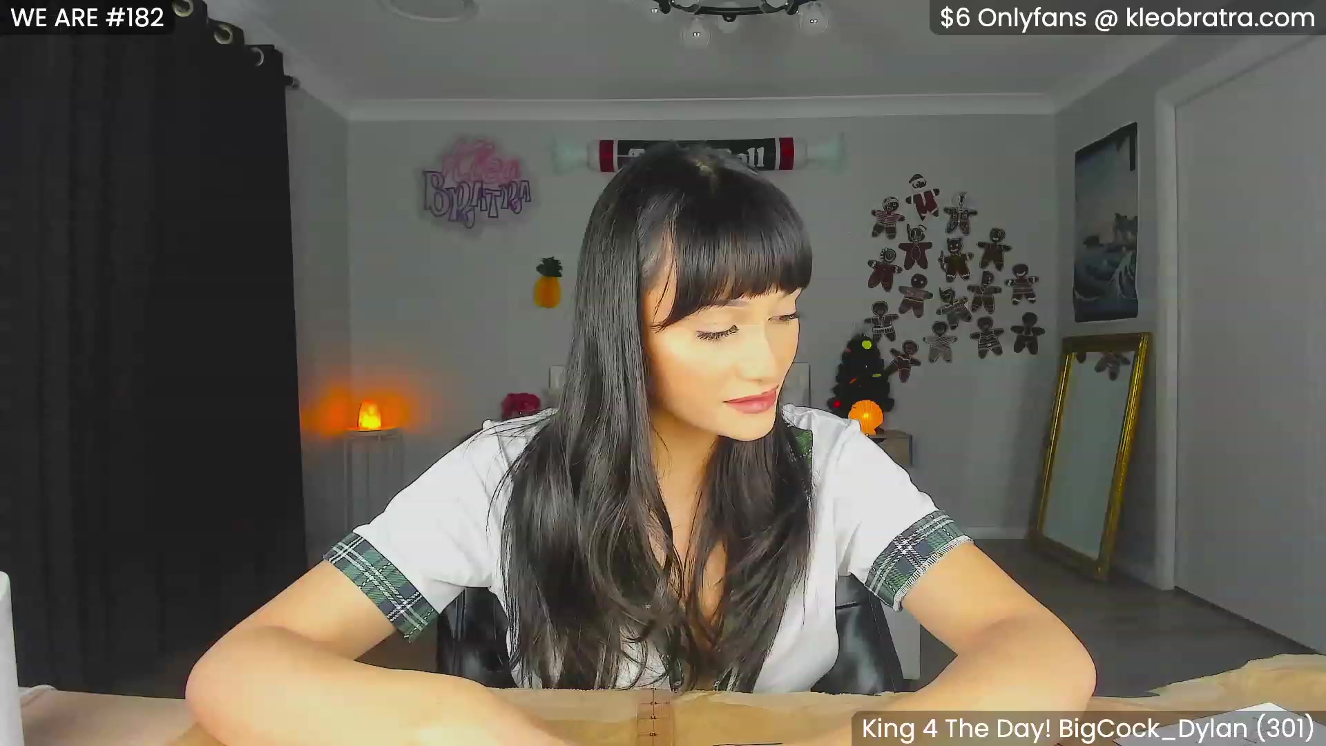 Gallery image thumbnail from KleoBratra's myfreecams stream on, 12/13/2023, 09:12 image 2 of 20