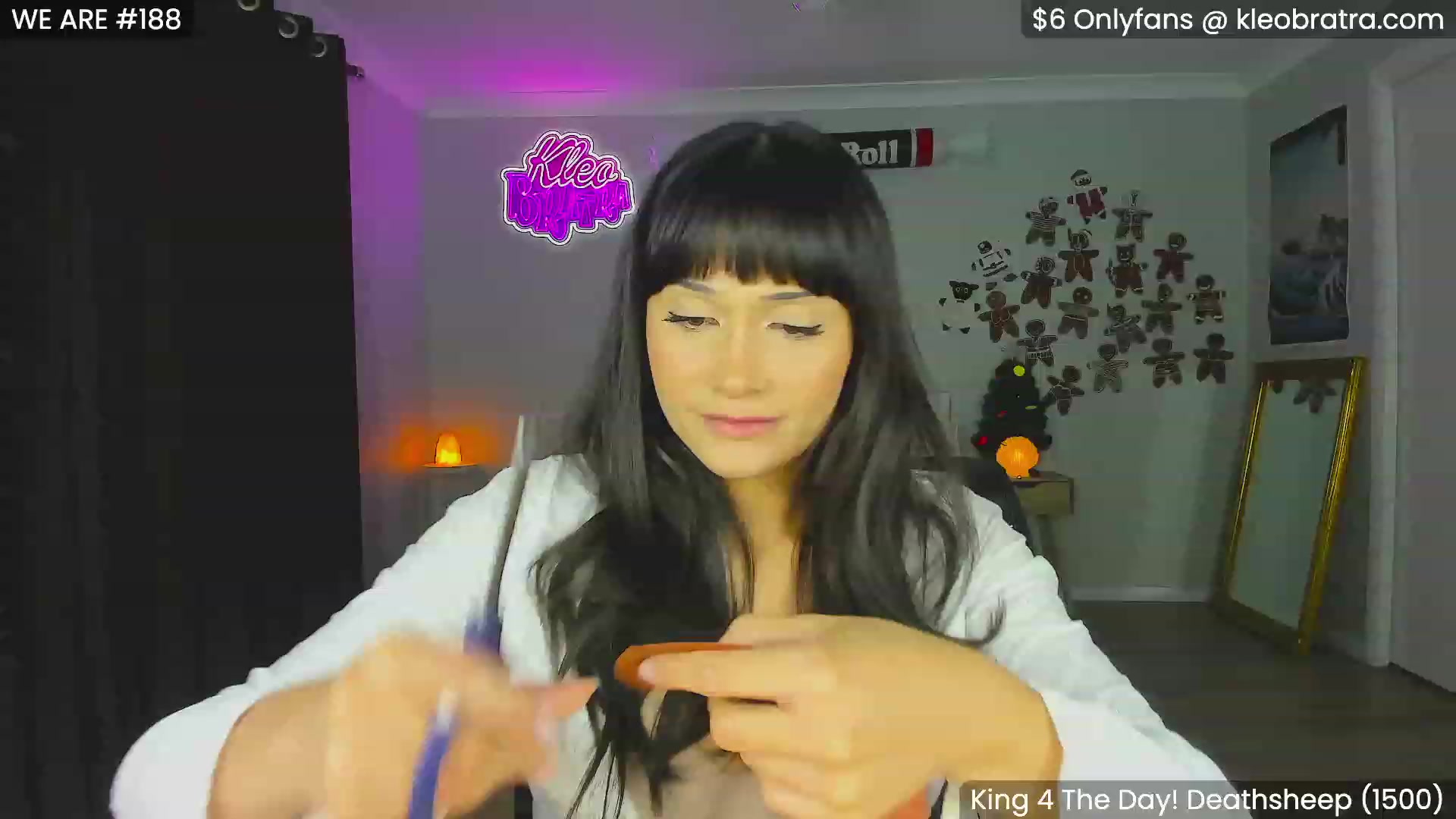 Gallery image thumbnail from KleoBratra's myfreecams stream on, 12/15/2023, 14:32 image 3 of 20