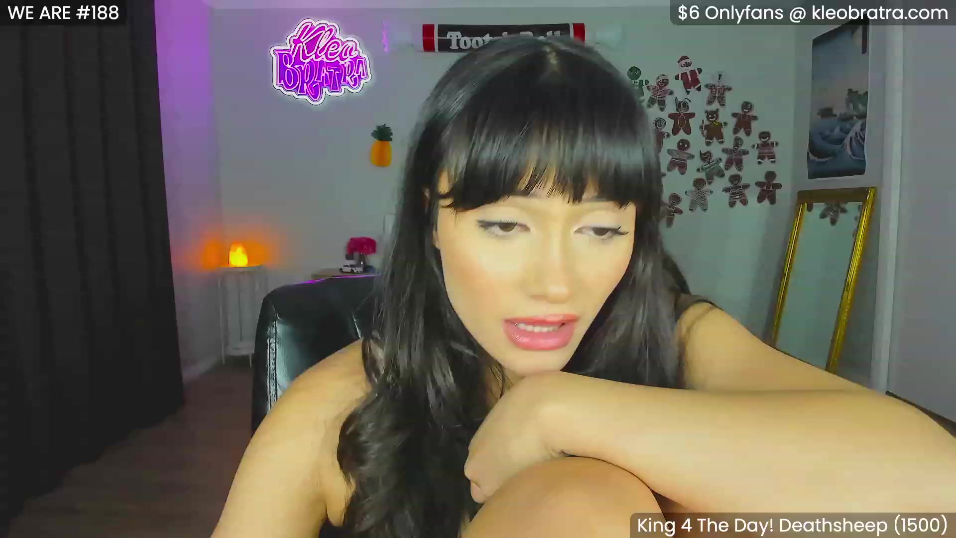 Gallery image thumbnail from KleoBratra's myfreecams stream on, 12/15/2023, 14:32 image 17 of 20
