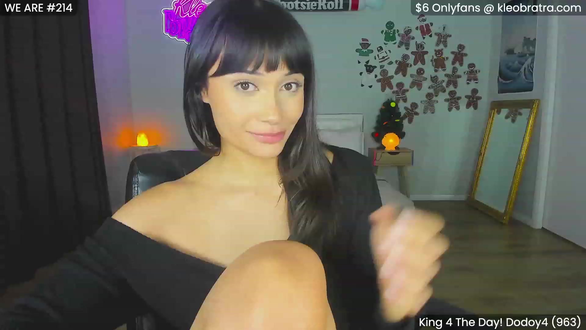 Gallery image thumbnail from KleoBratra's myfreecams stream on, 12/16/2023, 17:01 image 3 of 20