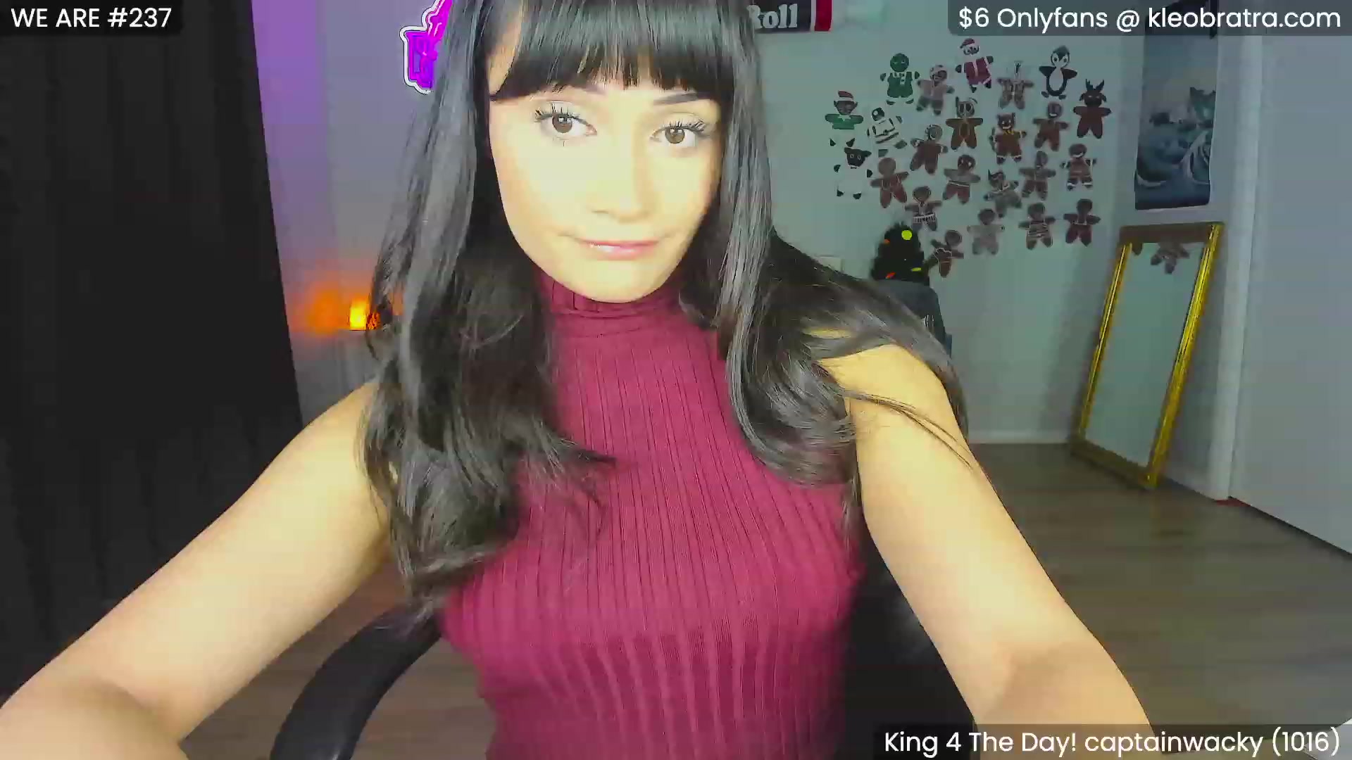 Gallery image thumbnail from KleoBratra's myfreecams stream on, 12/18/2023, 08:55 image 3 of 20