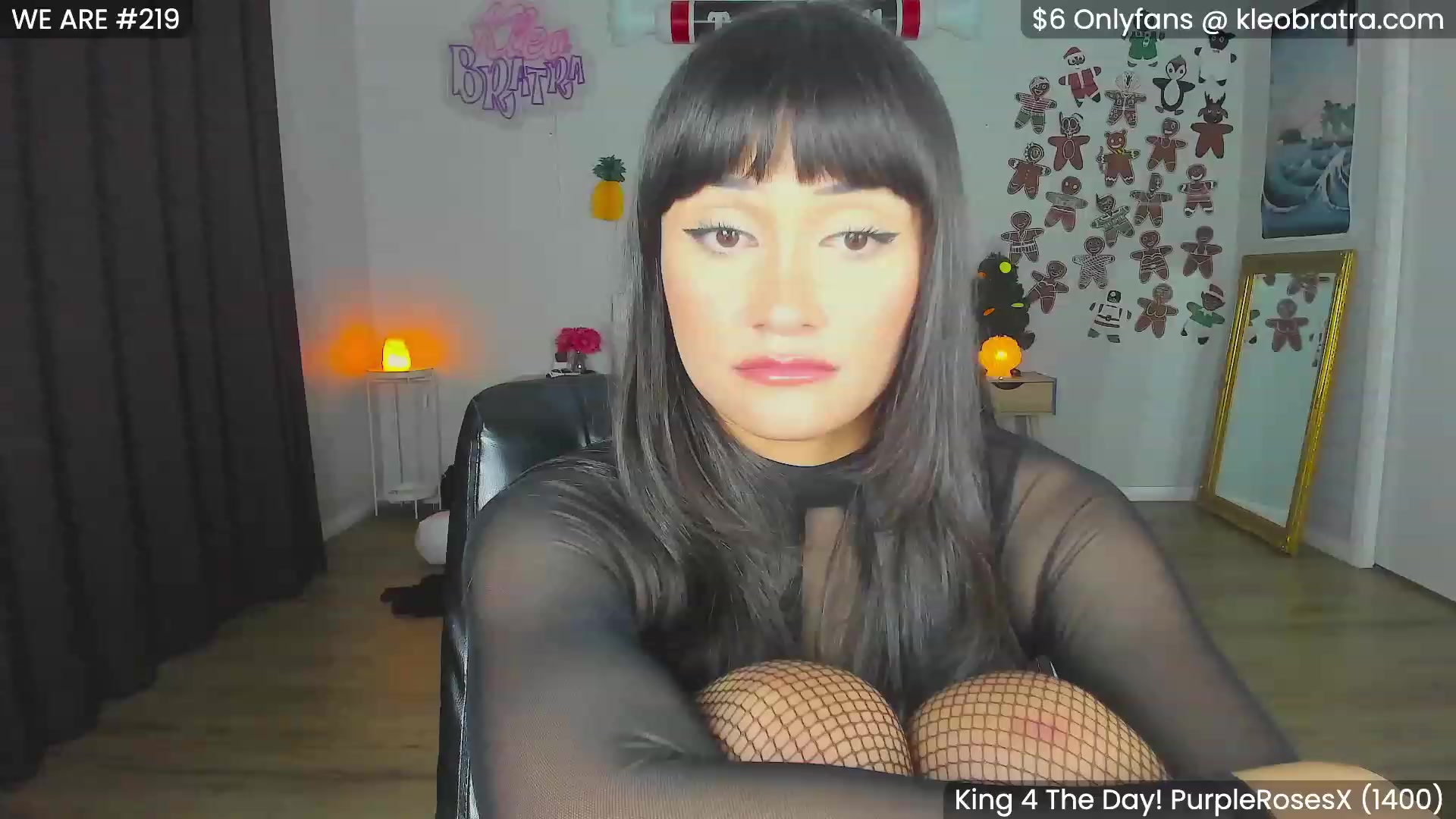 Gallery image thumbnail from KleoBratra's myfreecams stream on, 12/19/2023, 13:03 image 5 of 20