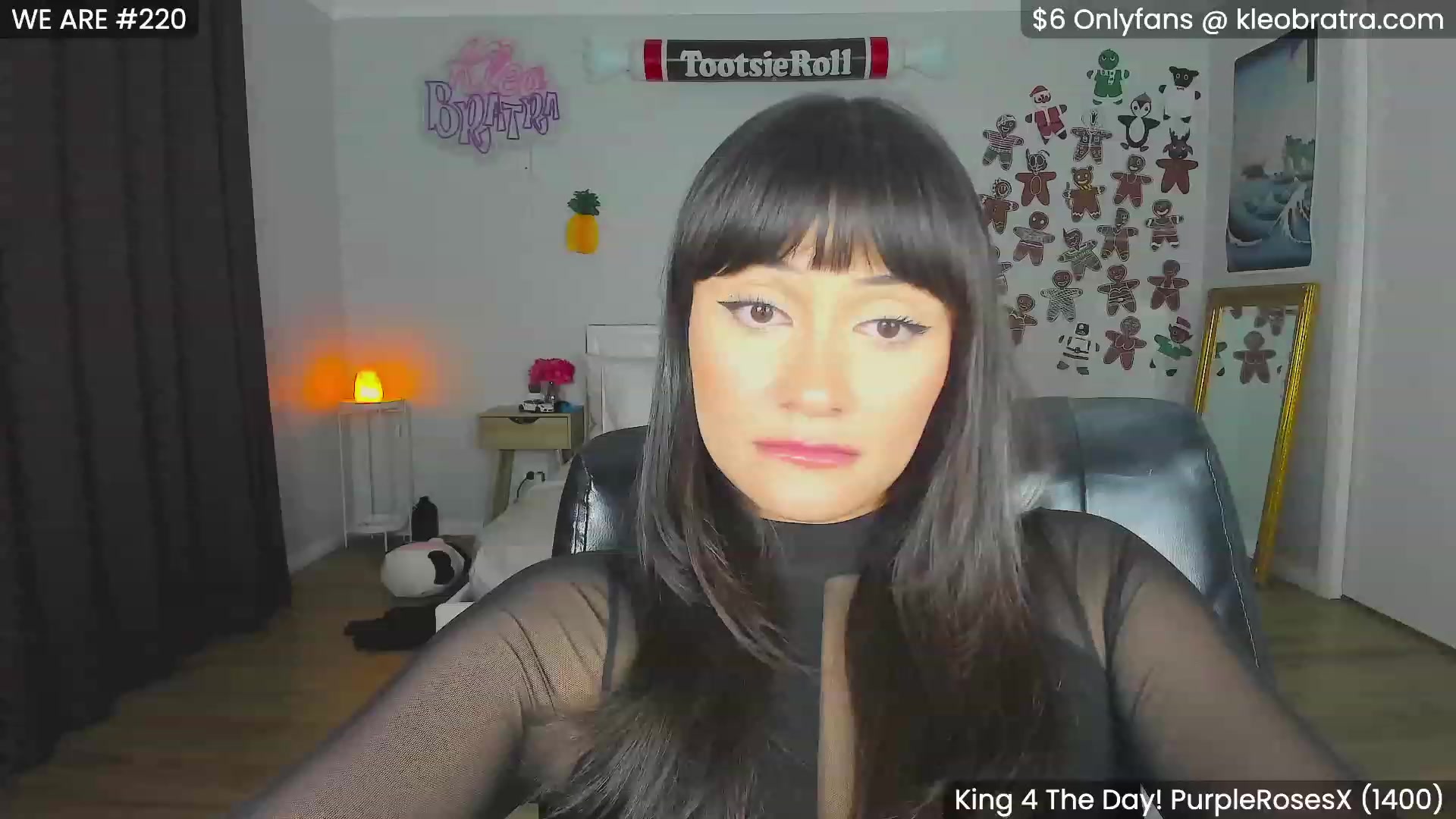 Gallery image thumbnail from KleoBratra's myfreecams stream on, 12/19/2023, 13:41 image 9 of 20