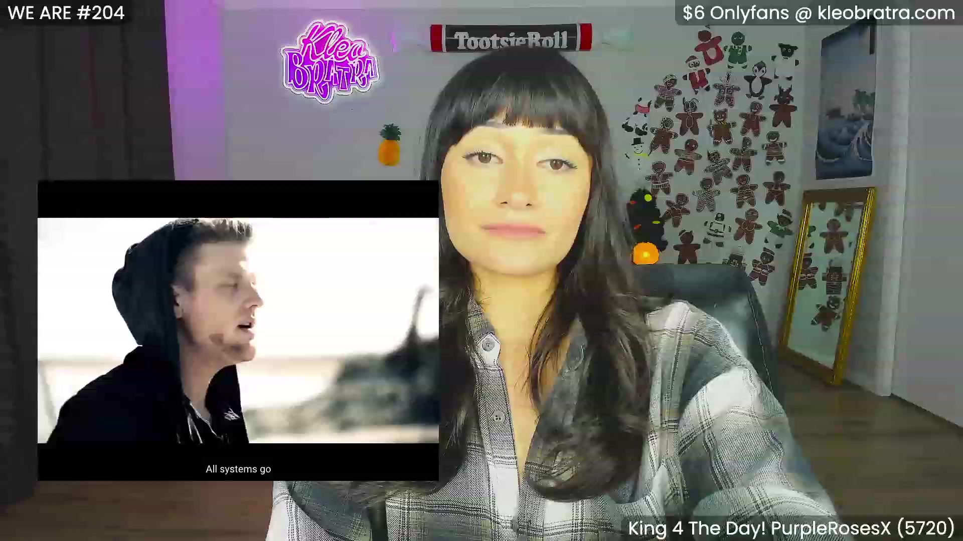 Gallery image thumbnail from KleoBratra's myfreecams stream on, 12/22/2023, 16:39 image 6 of 20