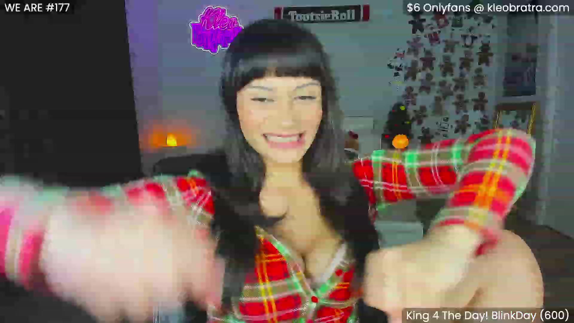 Gallery image thumbnail from KleoBratra's myfreecams stream on, 12/24/2023, 08:58 image 6 of 20