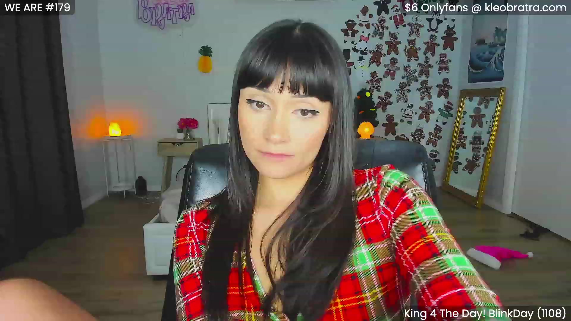 Gallery image thumbnail from KleoBratra's myfreecams stream on, 12/26/2023, 16:16 image 12 of 20
