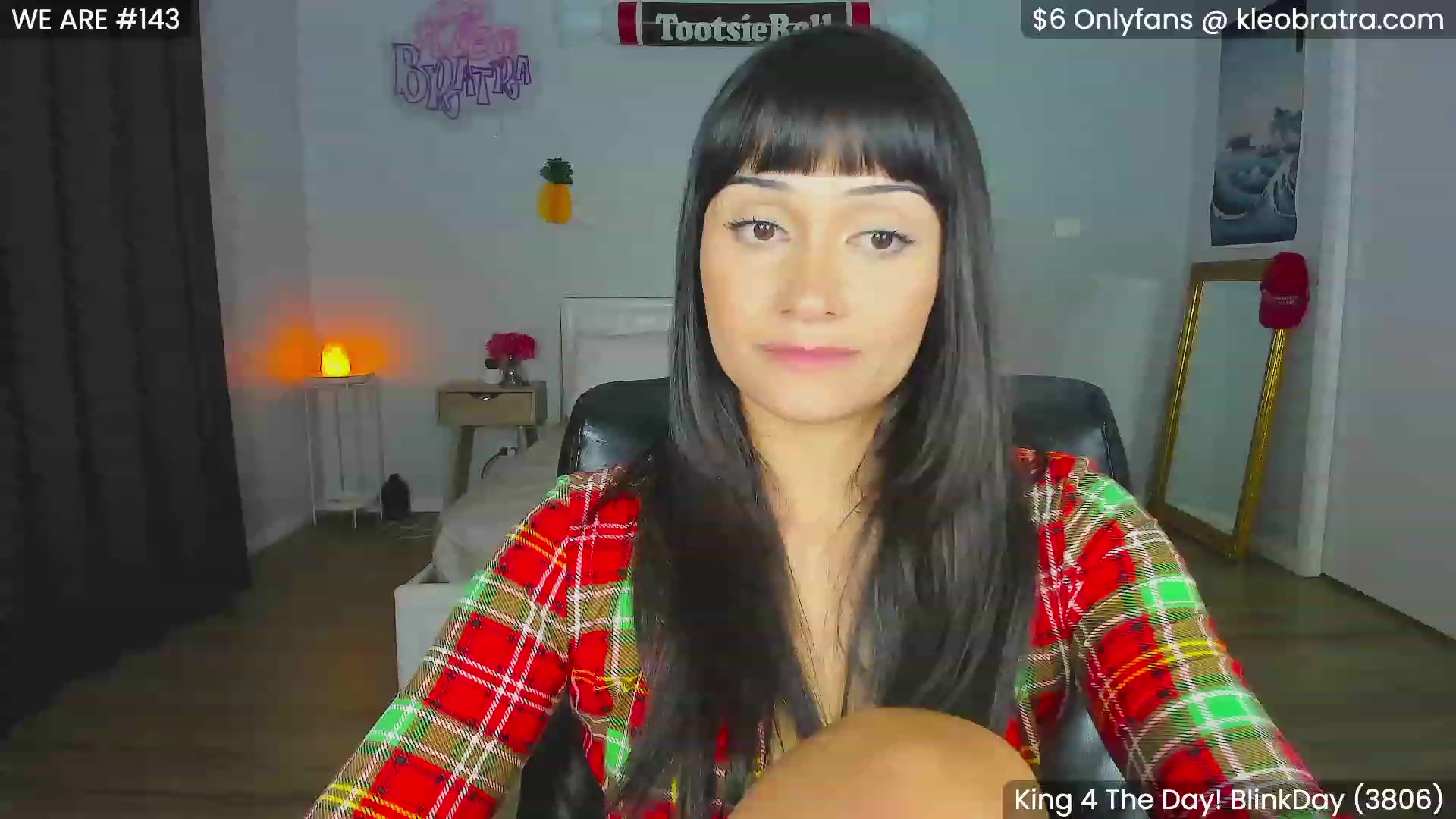 Gallery image thumbnail from KleoBratra's myfreecams stream on, 12/28/2023, 15:44 image 10 of 20