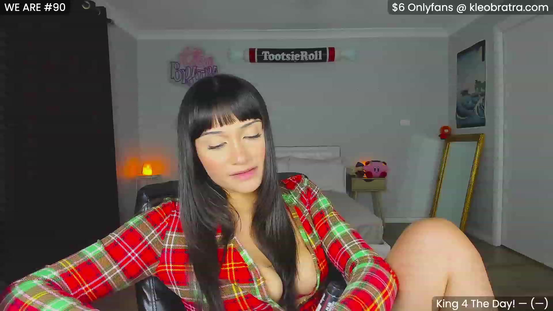 Gallery image thumbnail from KleoBratra's myfreecams stream on, 01/02/2024, 10:15 image 7 of 20