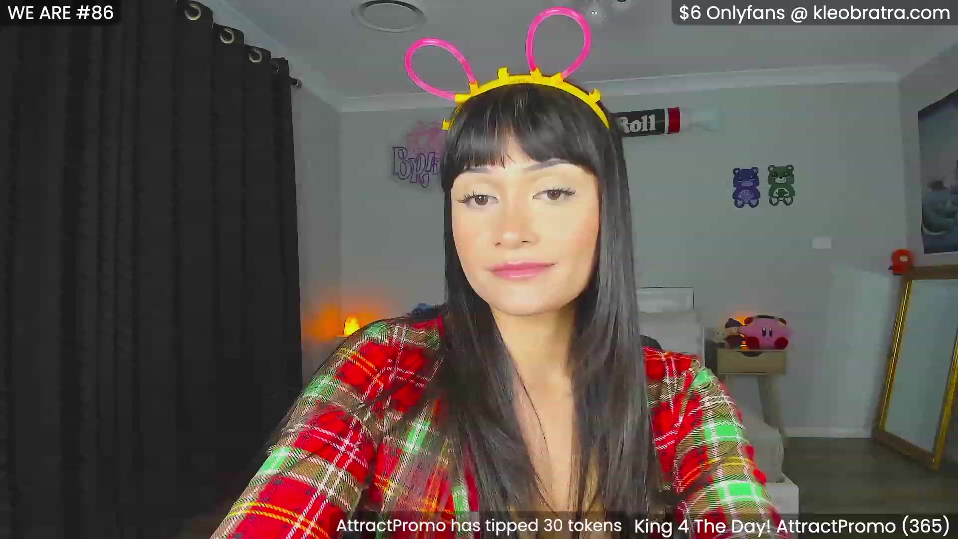 Gallery image thumbnail from KleoBratra's myfreecams stream on, 01/02/2024, 10:46 image 16 of 20