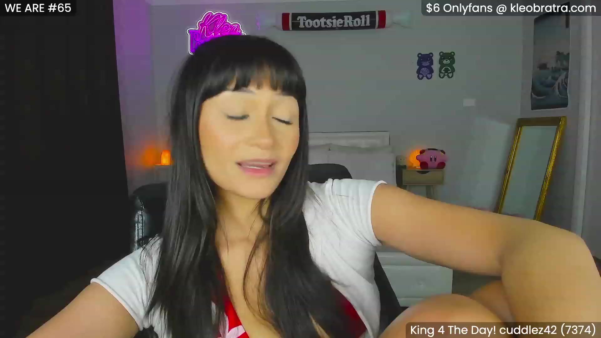 Gallery image thumbnail from KleoBratra's myfreecams stream on, 01/03/2024, 06:05 image 7 of 20