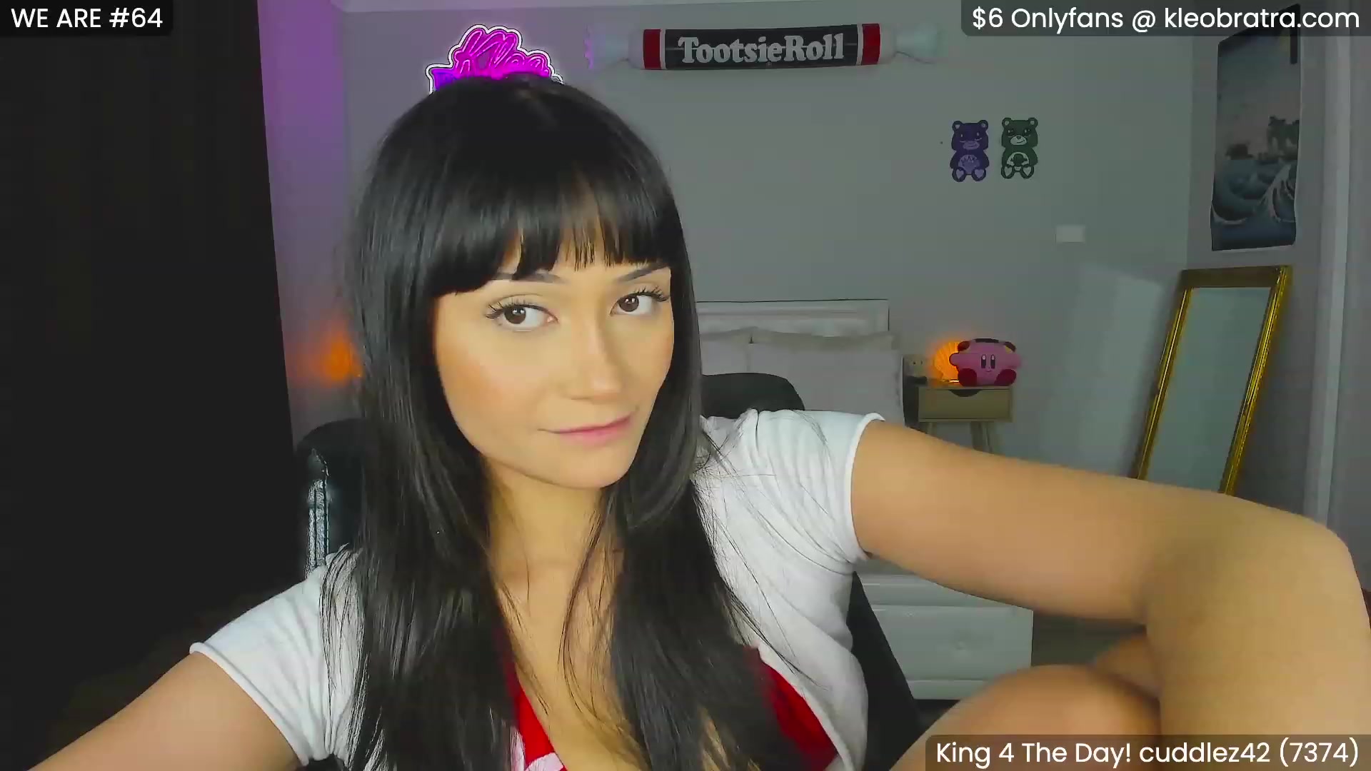 Gallery image thumbnail from KleoBratra's myfreecams stream on, 01/03/2024, 06:05 image 5 of 20