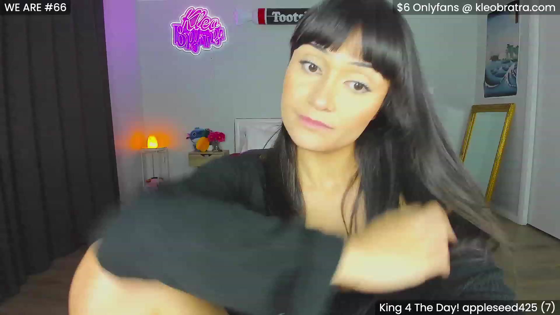 Gallery image thumbnail from KleoBratra's myfreecams stream on, 01/03/2024, 13:11 image 17 of 20