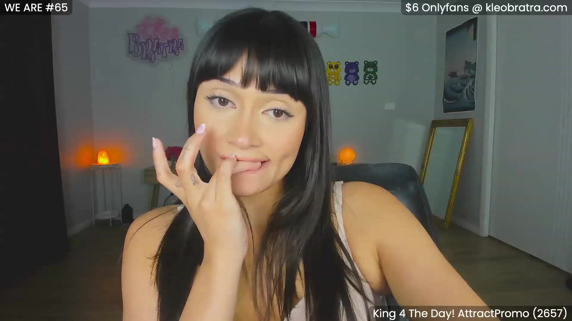 Gallery image thumbnail from KleoBratra's myfreecams stream on, 01/04/2024, 12:57 image 17 of 20