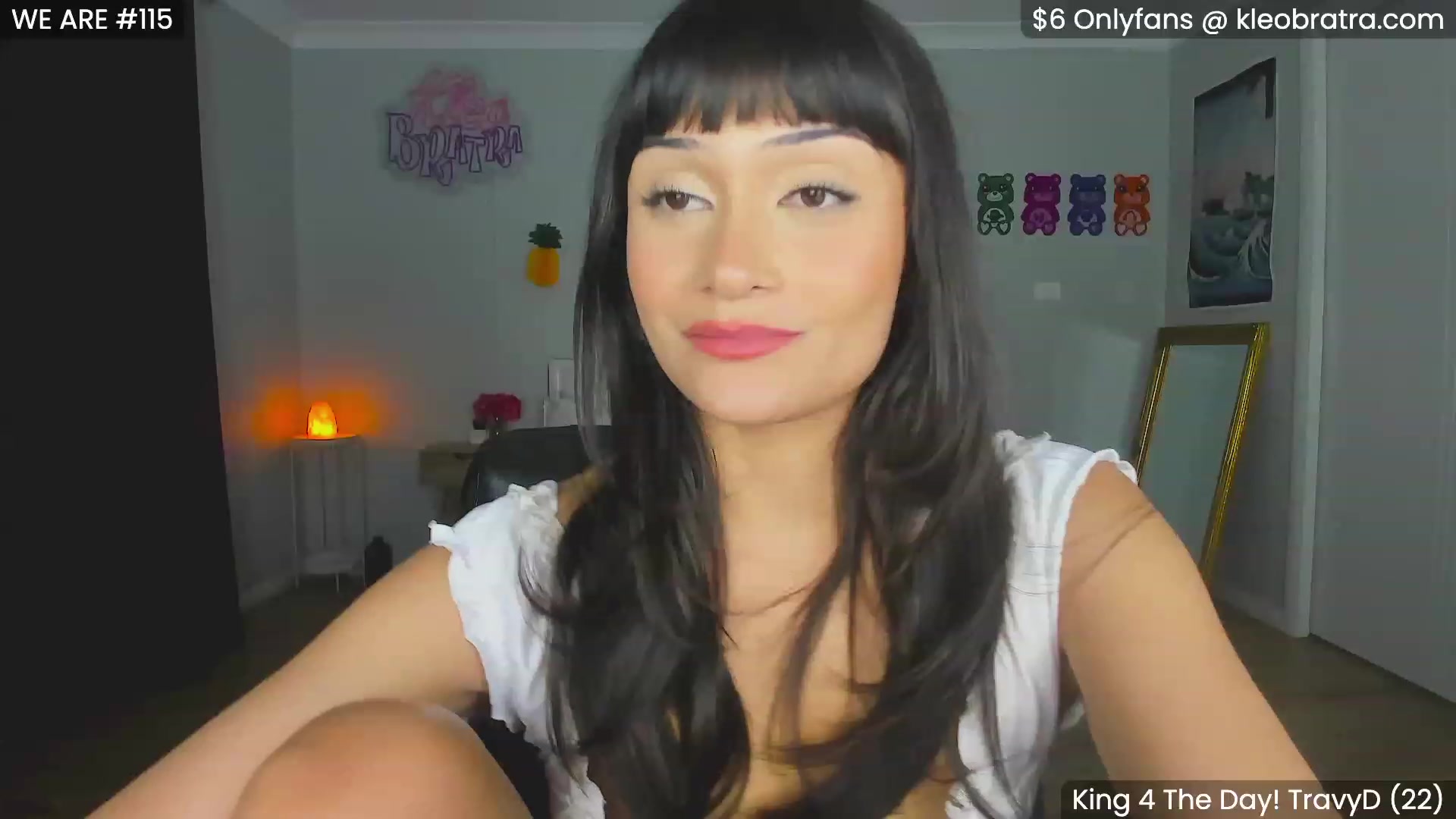 Gallery image thumbnail from KleoBratra's myfreecams stream on, 01/08/2024, 13:45 image 15 of 20