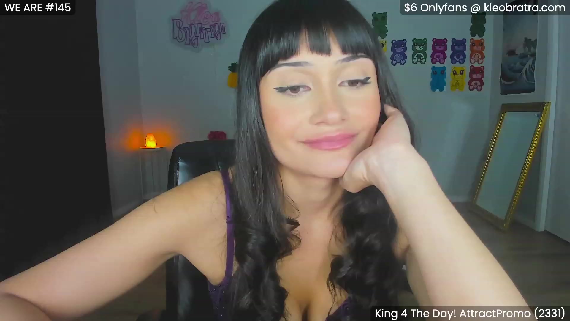 Gallery image thumbnail from KleoBratra's myfreecams stream on, 01/17/2024, 13:12 image 14 of 20