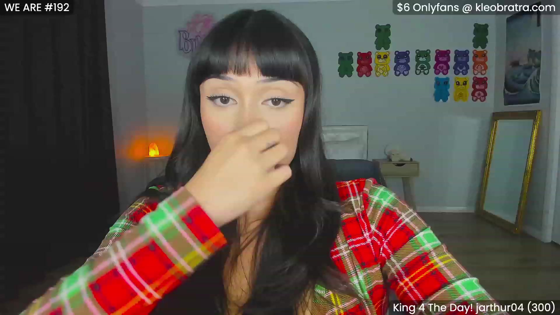 Gallery image thumbnail from KleoBratra's myfreecams stream on, 01/21/2024, 13:34 image 6 of 20