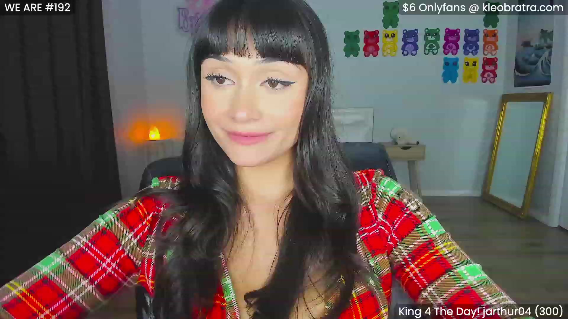 Gallery image thumbnail from KleoBratra's myfreecams stream on, 01/21/2024, 13:34 image 12 of 20