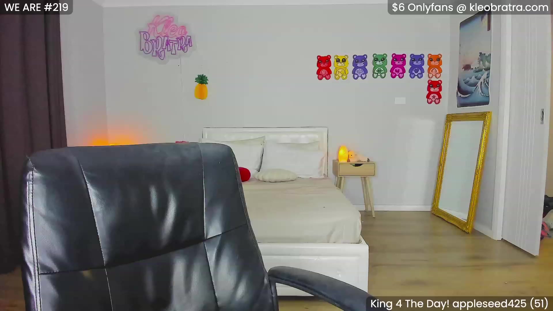 Gallery image thumbnail from KleoBratra's myfreecams stream on, 01/26/2024, 09:51 image 3 of 20