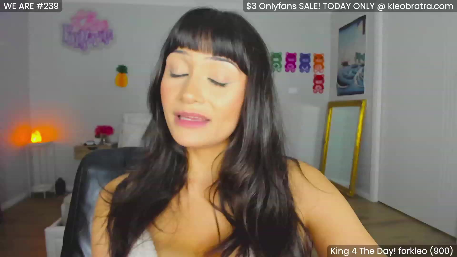 Gallery image thumbnail from KleoBratra's myfreecams stream on, 01/27/2024, 10:58 image 20 of 20