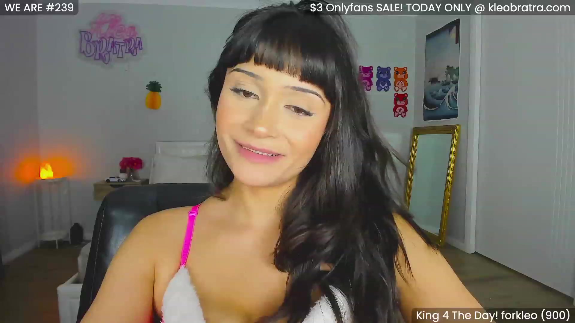 Gallery image thumbnail from KleoBratra's myfreecams stream on, 01/27/2024, 10:58 image 18 of 20