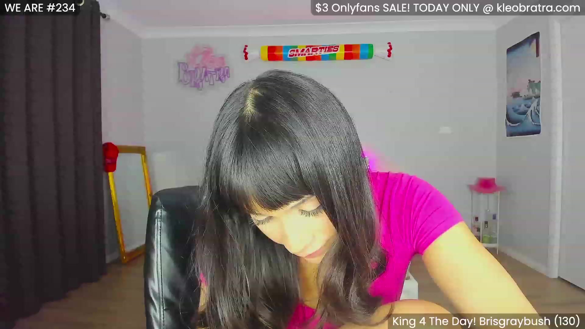 Gallery image thumbnail from KleoBratra's myfreecams stream on, 01/28/2024, 11:29 image 3 of 20