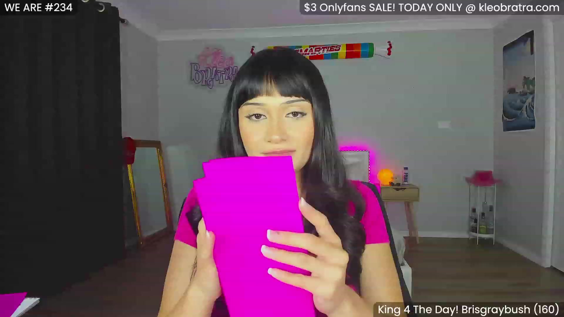 Gallery image thumbnail from KleoBratra's myfreecams stream on, 01/28/2024, 11:29 image 8 of 20