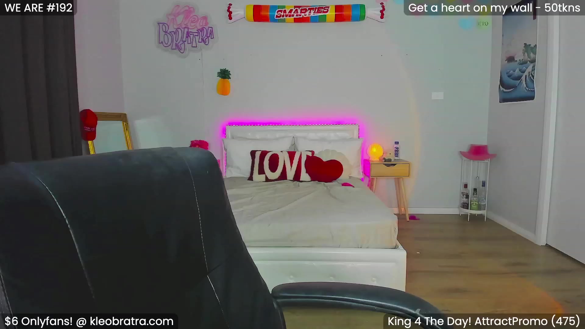 Gallery image thumbnail from KleoBratra's myfreecams stream on, 01/30/2024, 12:13 image 15 of 20