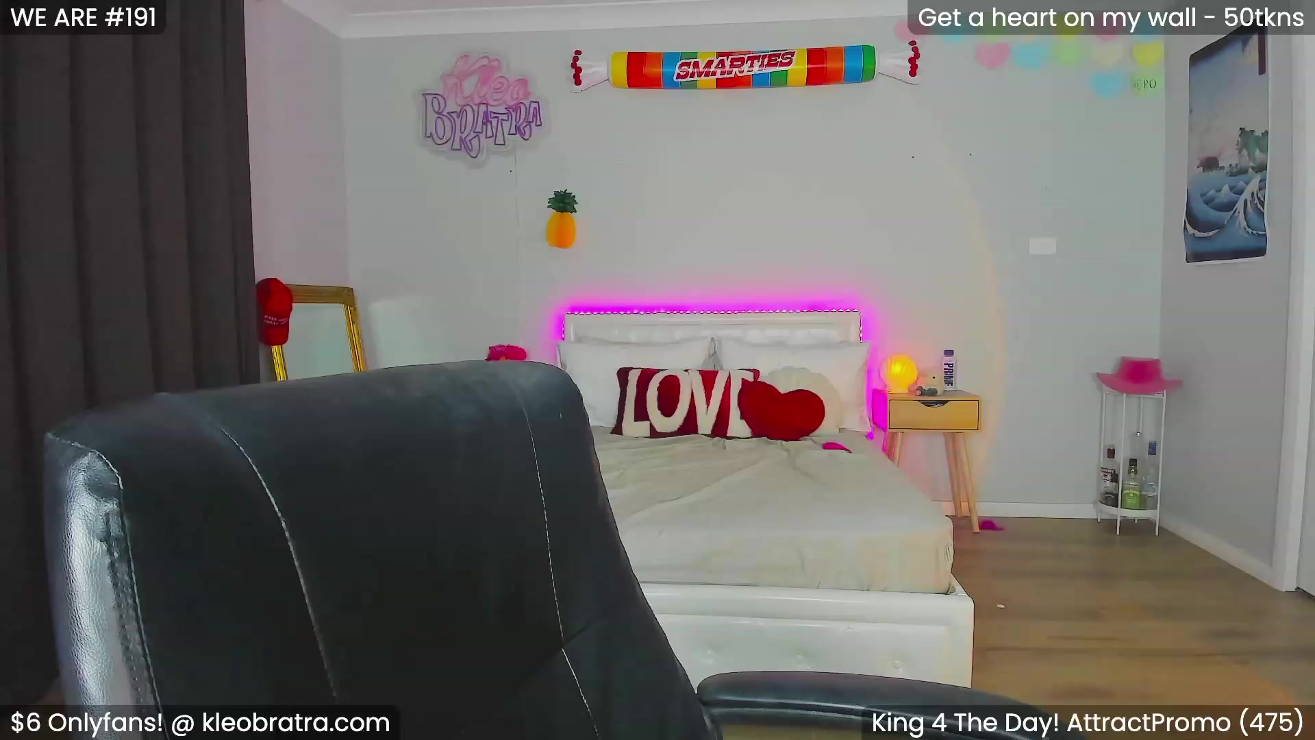 Gallery image thumbnail from KleoBratra's myfreecams stream on, 01/30/2024, 12:13 image 18 of 20