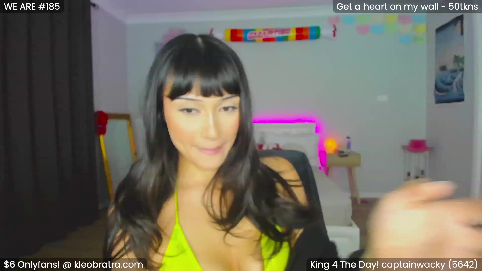 Gallery image thumbnail from KleoBratra's myfreecams stream on, 01/31/2024, 10:39 image 2 of 20