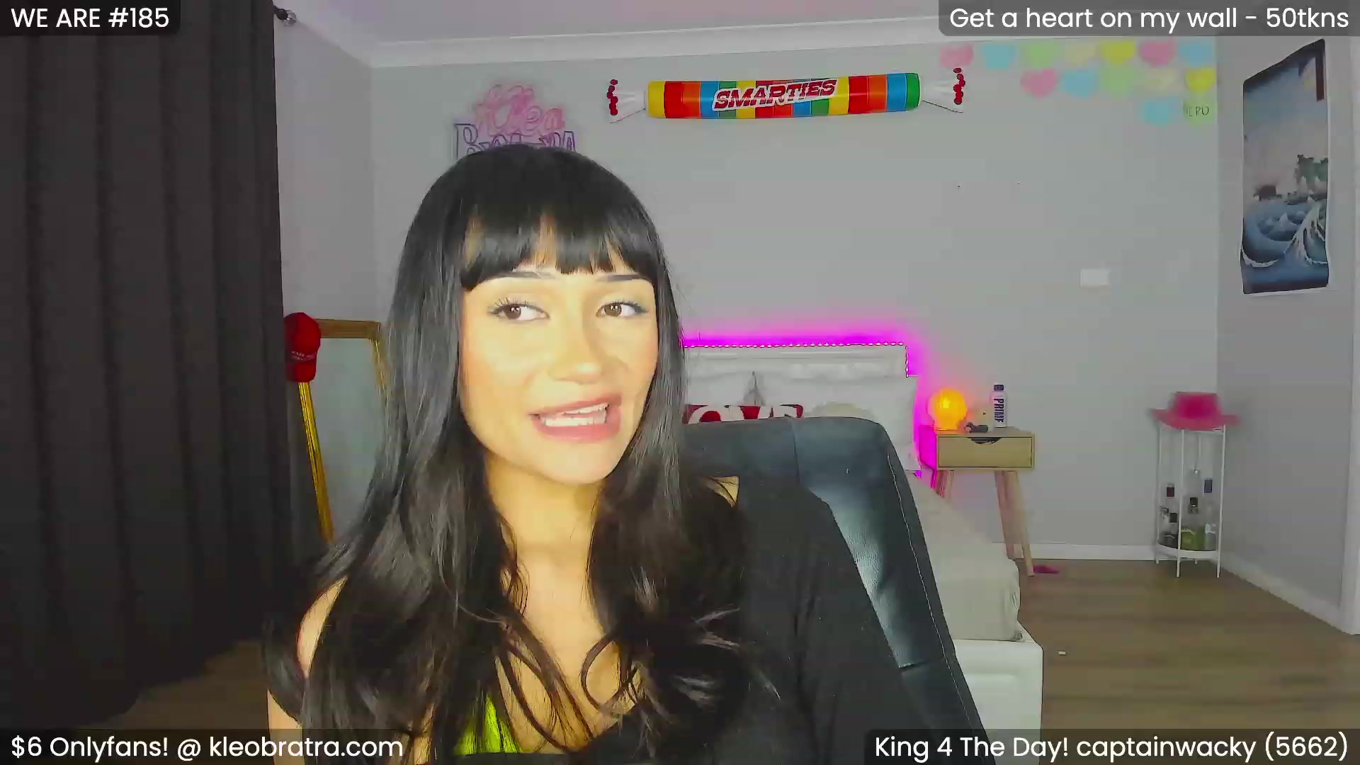 Gallery image thumbnail from KleoBratra's myfreecams stream on, 01/31/2024, 10:39 image 9 of 20