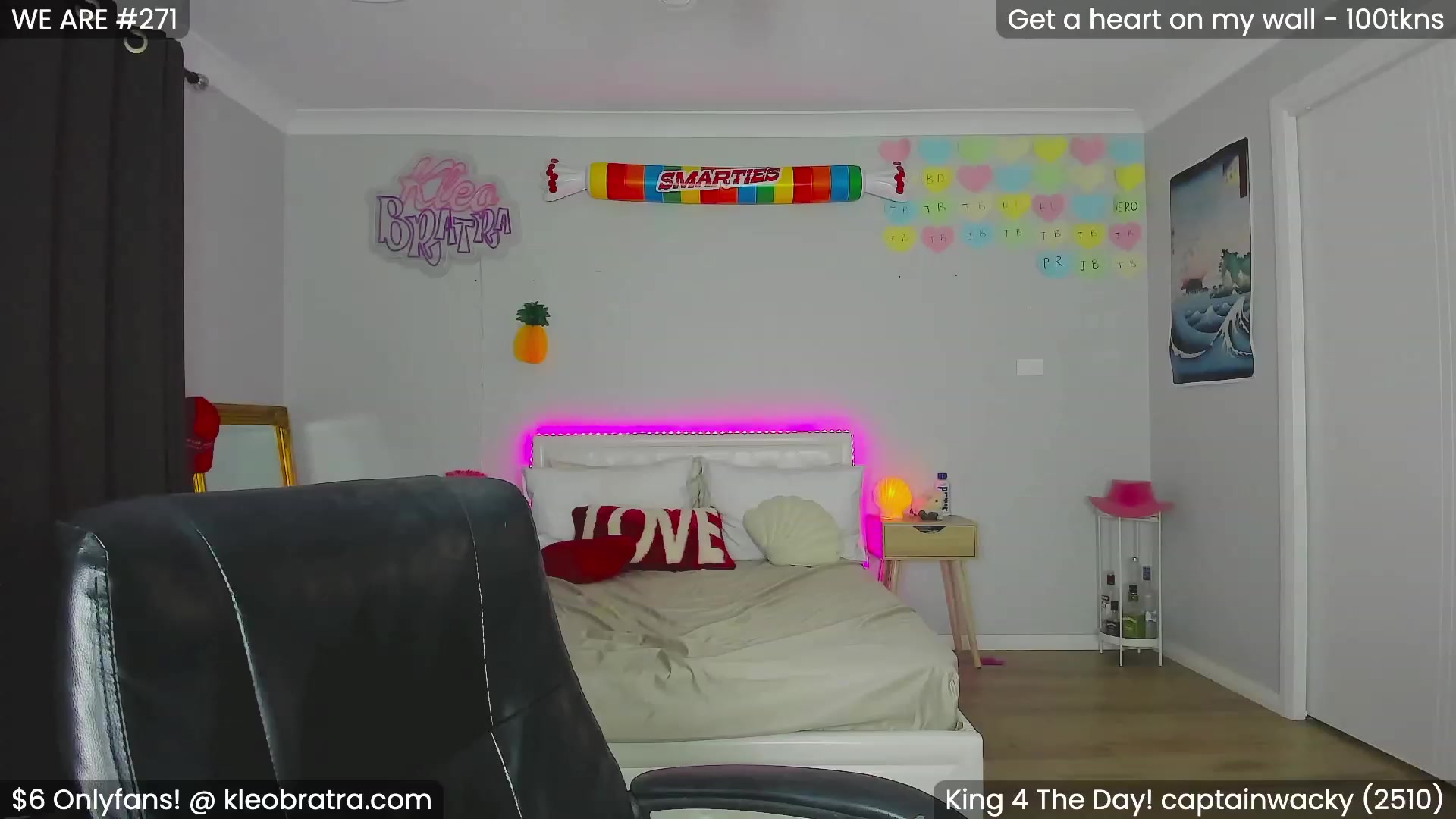 Gallery image thumbnail from KleoBratra's myfreecams stream on, 02/01/2024, 09:13 image 2 of 20
