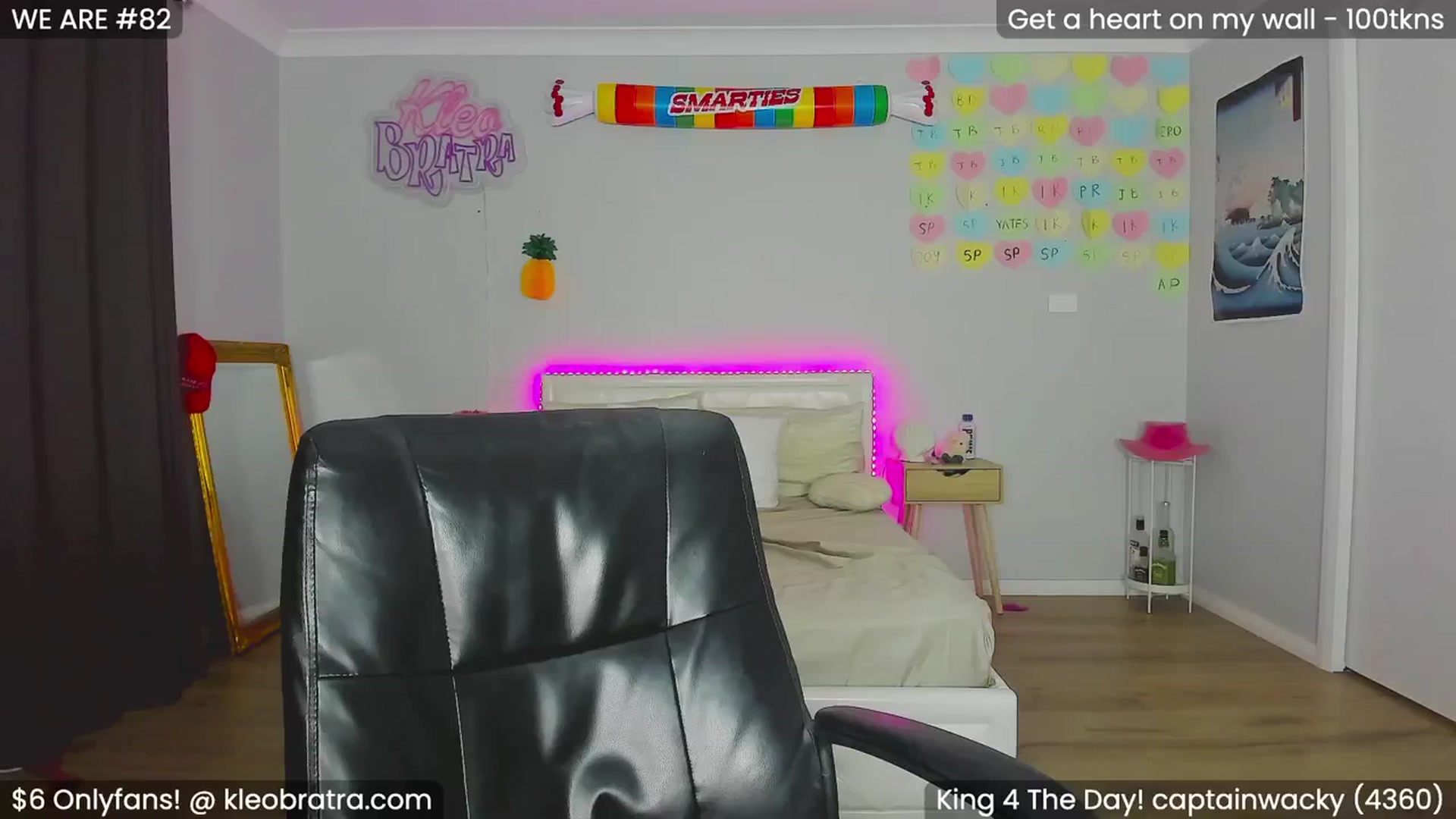 Gallery image thumbnail from KleoBratra's myfreecams stream on, 02/03/2024, 09:51 image 1 of 20