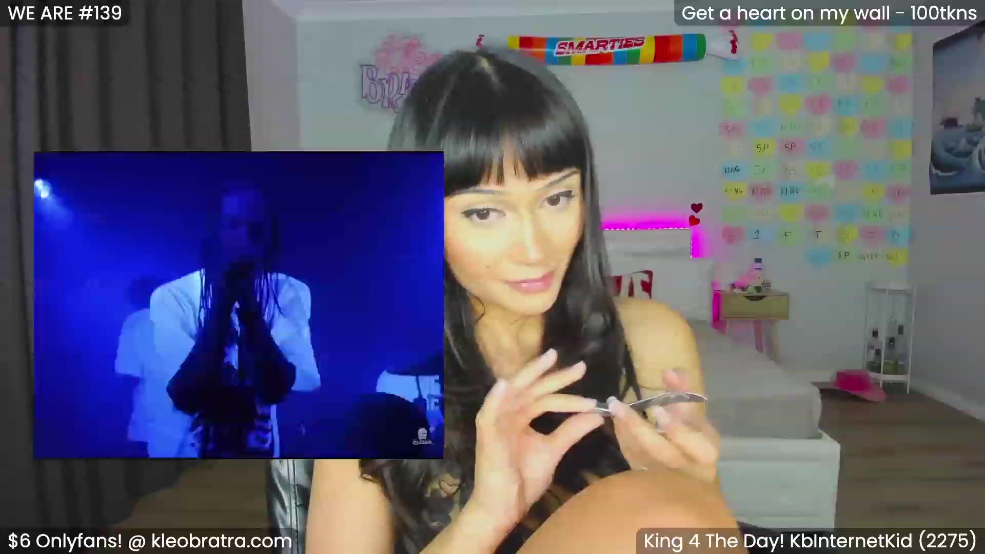 Gallery image thumbnail from KleoBratra's myfreecams stream on, 02/08/2024, 12:23 image 4 of 20
